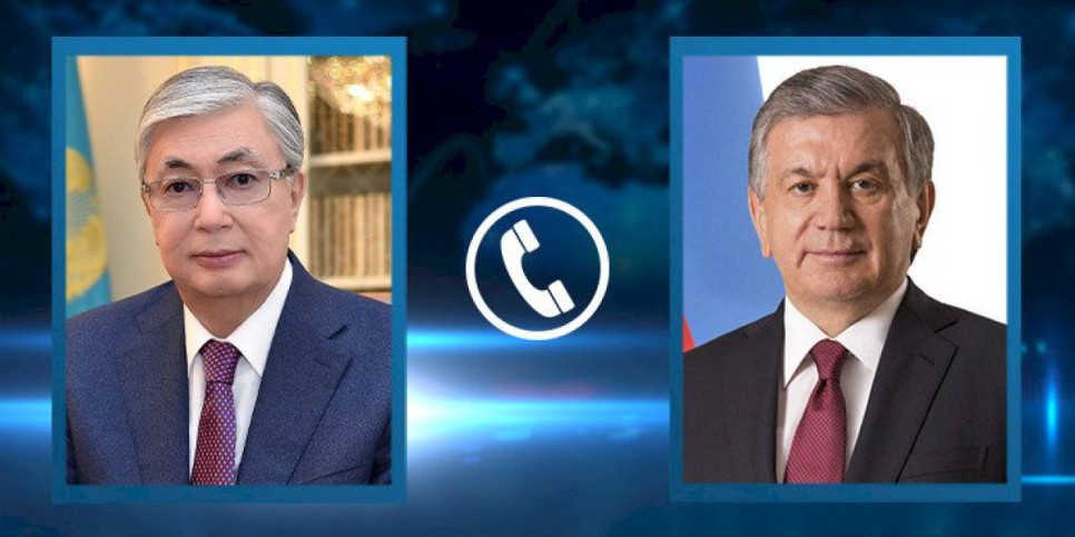 
                    Касым-Жомарт Токаев поговорил по телефону с Шавкатом Мирзиеевым
                
