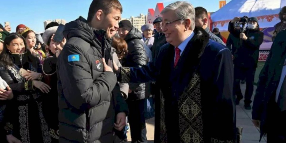 
                    Появилось видео встречи Президента РК с Шавкатом Рахмоновым в Астане
                