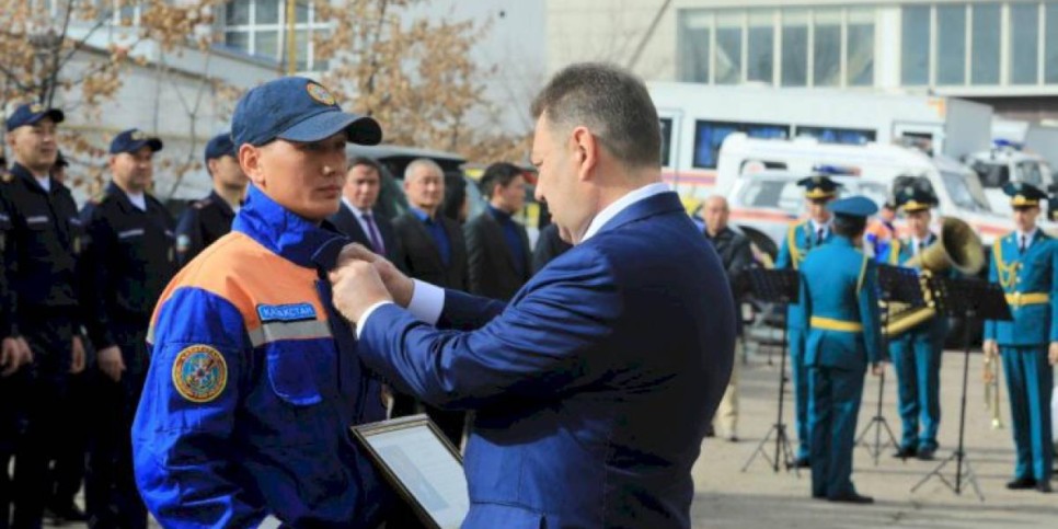 
                    В Алматы наградили спасателей после ликвидации землетрясения в Турции
                