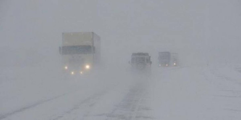 
                    Два участка трассы Алматы – Усть-Каменогорск закрыты из-за метели
                
