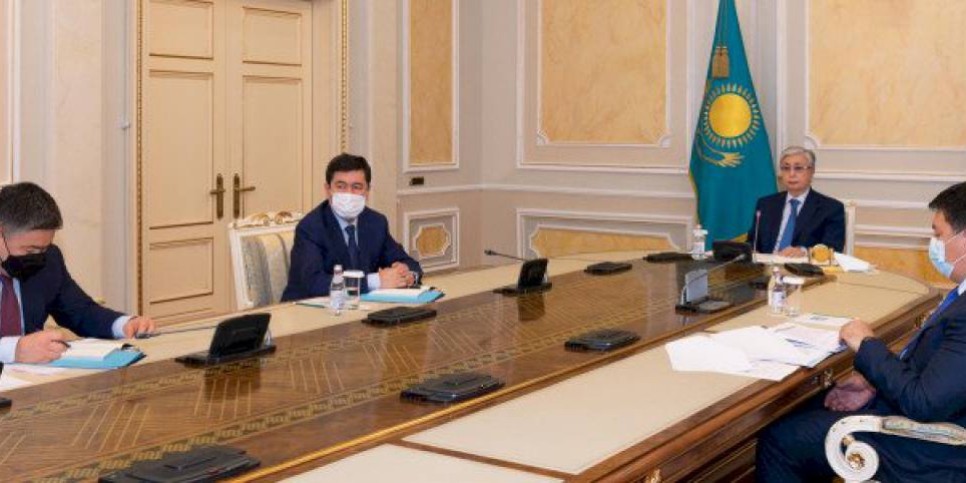 
                    Глава государства провел совещание по вопросам развития электроэнергетической отрасли
                