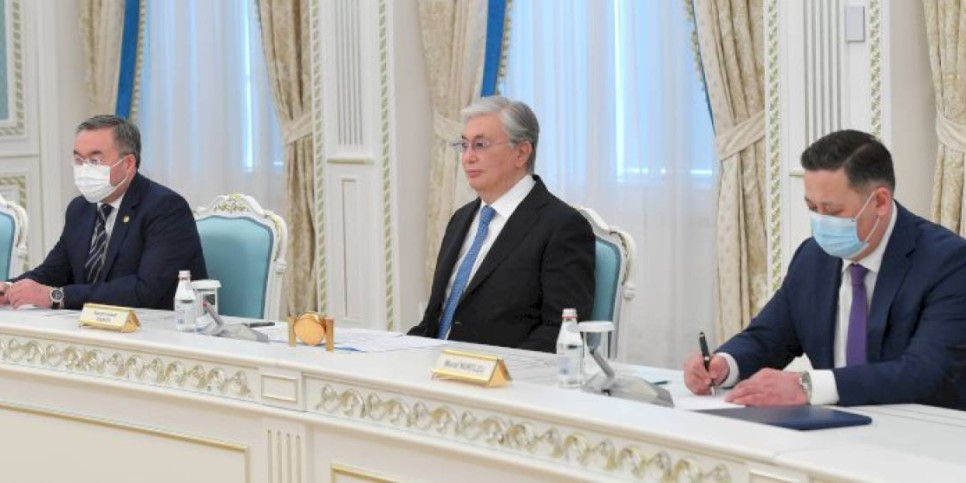 
                    Касым-Жомарт Токаев принял главу МИД Ирана
                