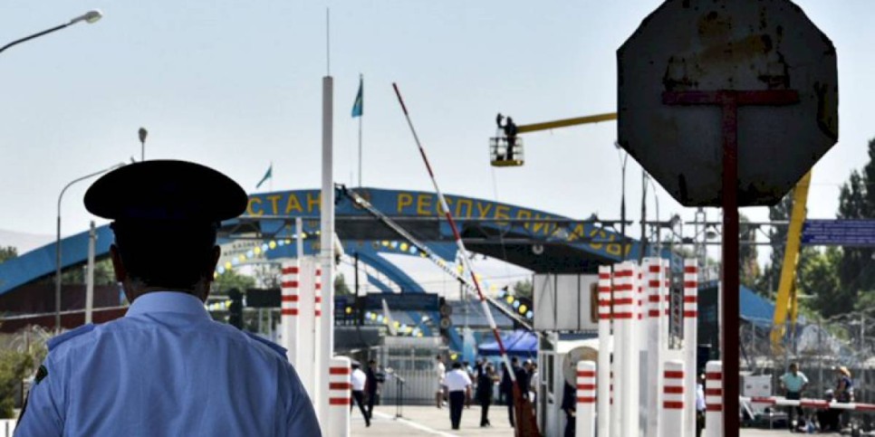 
                    КНБ РК о ситуации на границе с Россией:  все пункты пропуска работают в штатном режиме
                