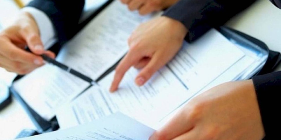 
                    Декларация о доходах  и имуществе
                
