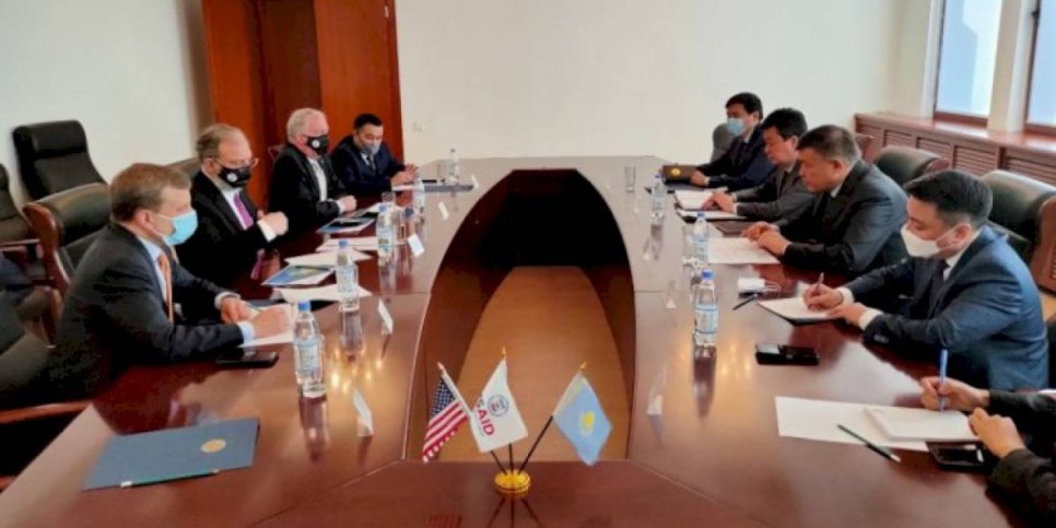 
                    Казахстан и США обсудили сотрудничество в сфере официальной помощи развитию
                