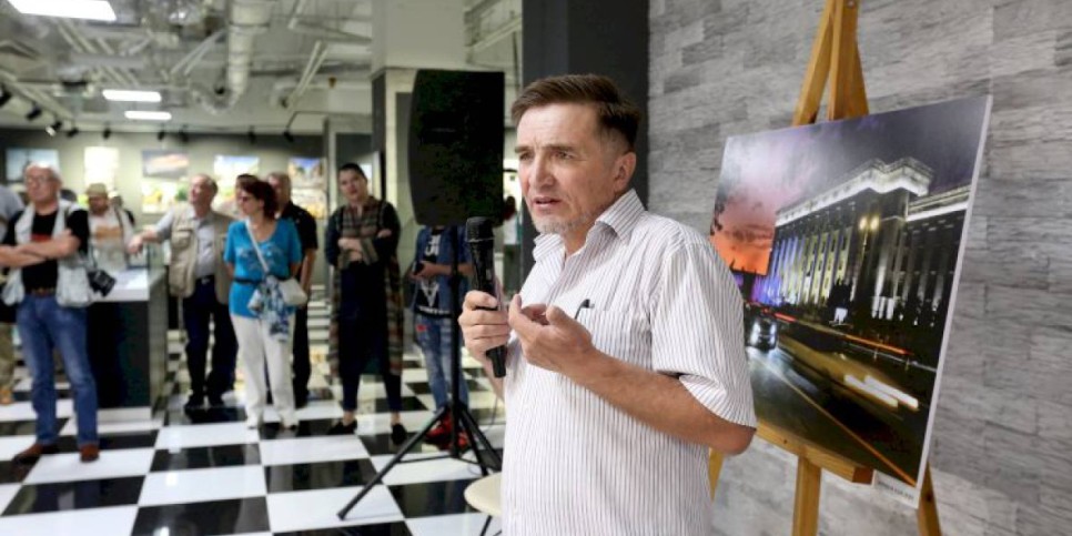 
                    Мир глазами репортера: людей этой профессии смело можно назвать летописцами нашей страны
                
