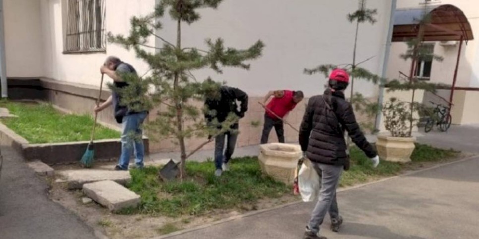 
                    Коллектив медиахолдинга «Alatay Aqparat» принял участие в общегородском субботнике
                