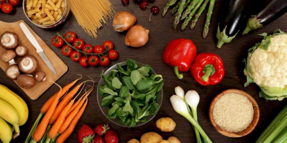 
                    Какие продукты ежедневно должны быть на столе
                