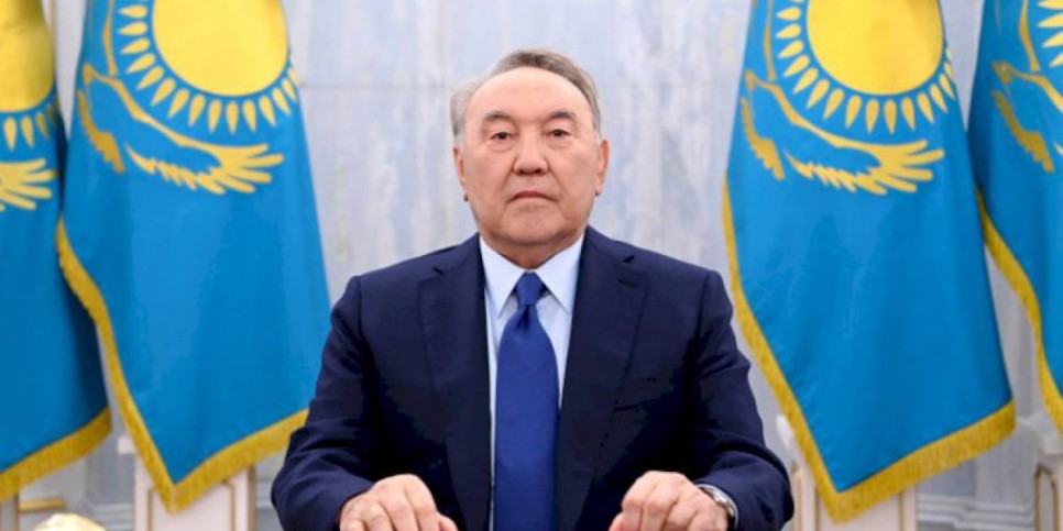 
                    С праздником Наурыз казахстанцев поздравил Елбасы
                