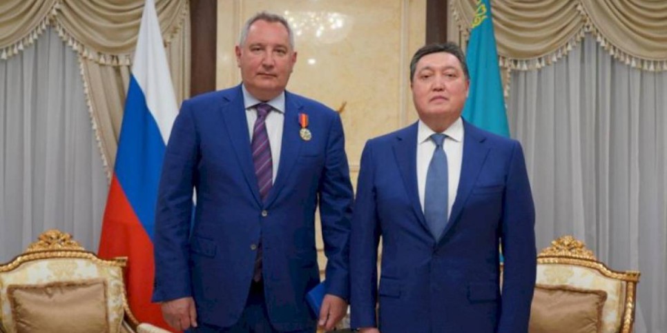 
                    Орден "Дружбы" II степени вручили главе «Роскосмоса»
                