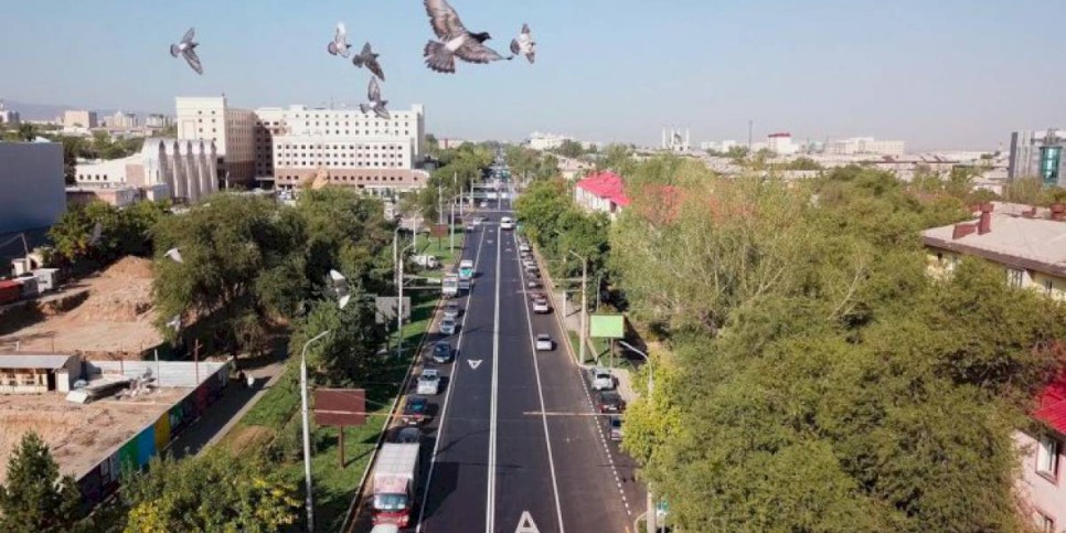 
                    Аким Алматы сделал акцент на форсированном развитии окраин города
                