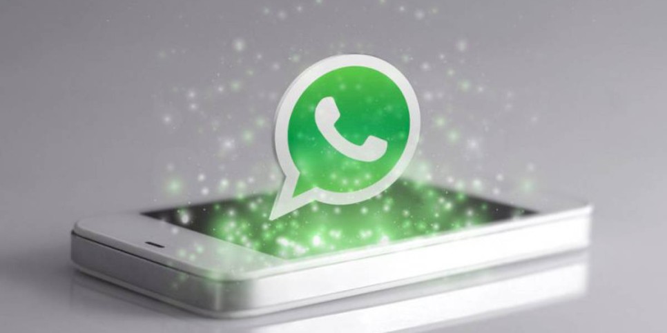 
                    Как перенести старые чаты WhatsApp на новый смартфон
                