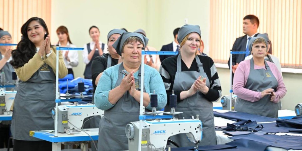 
                    Работники легкой промышленности намерены голосовать за строительство АЭС
                