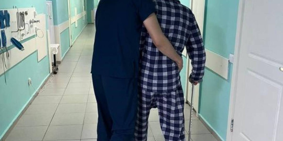 
                    Алматинские врачи вернули пенсионеру возможность передвигаться
                