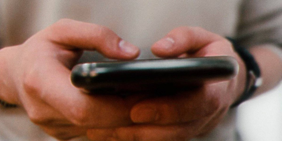 
                    И смех и грех: ложный звонок с телефона лечащего врача сделал молодой пациент
                