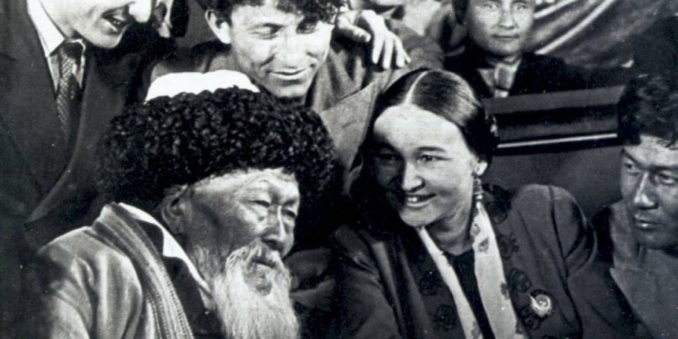 
                    Куляш и Жамбыл: что связывало великого акына и «казахского соловья»
                