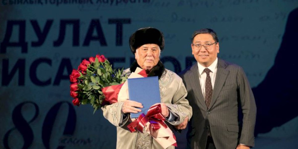 
                    Международным театральным фестивалем в Алматы отметили 80-летие Дулата Исабекова
                