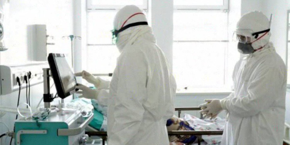 
                    В стационарах Алматы с диагнозом КВИ находятся 1323 человека
                
