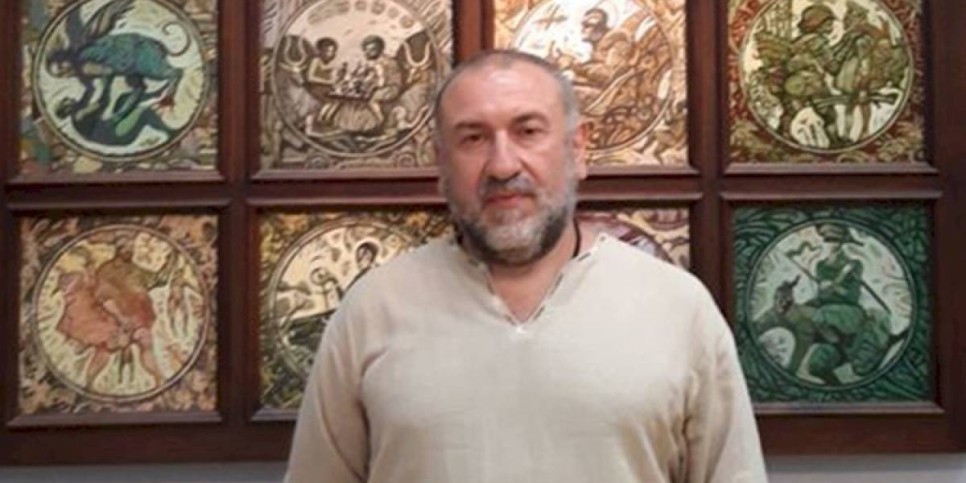 
                    Художник Вячеслав Люй-Ко размышляет на тему прошлого, настоящего и будущего
                