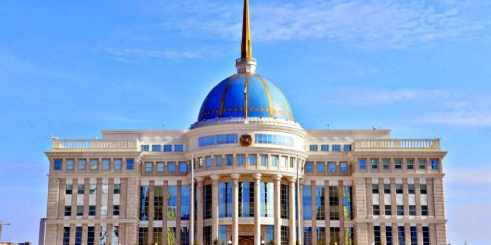 
                    Глава государства последовательно осуществляет поэтапные политические преобразования – Ерлан Карин
                