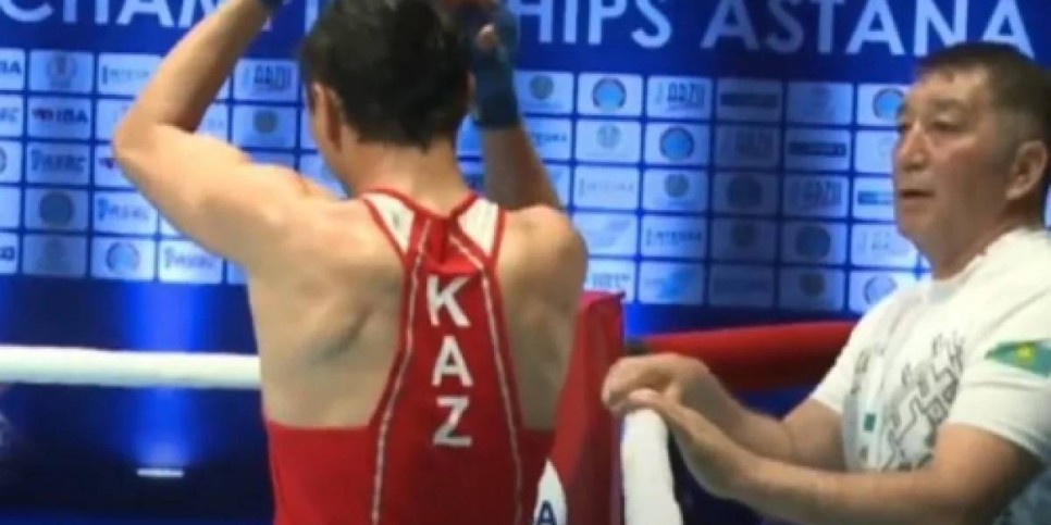 
                    Казахстан тремя нокаутами стартовал на молодежном чемпионате Азии по боксу
                