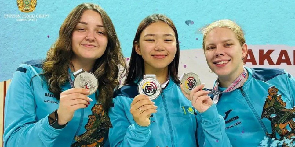 
                    Казахстанки выиграли «серебро» на чемпионате Азии по пулевой стрельбе
                
