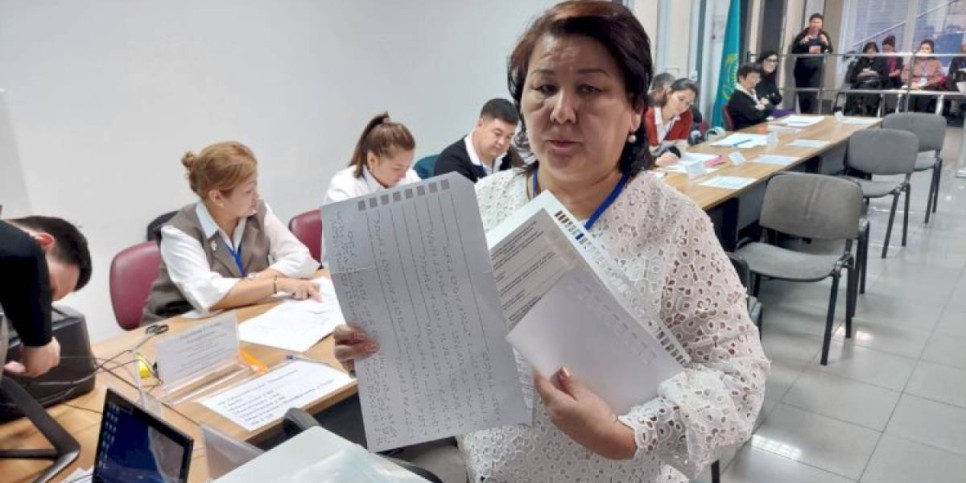 
                    Для маломобильных граждан организована доступная среда
                