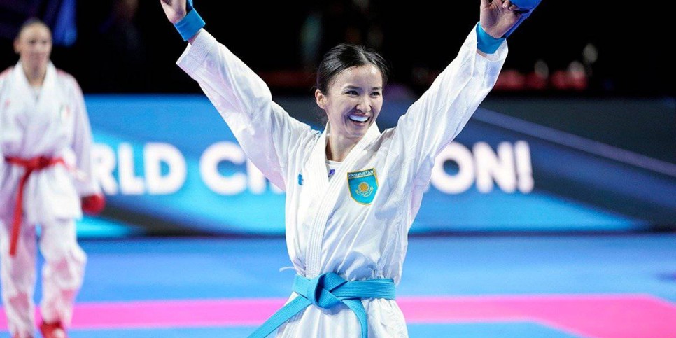 
                    Каратистка Молдир Жанбырбай завоевала золото чемпионата мира
                