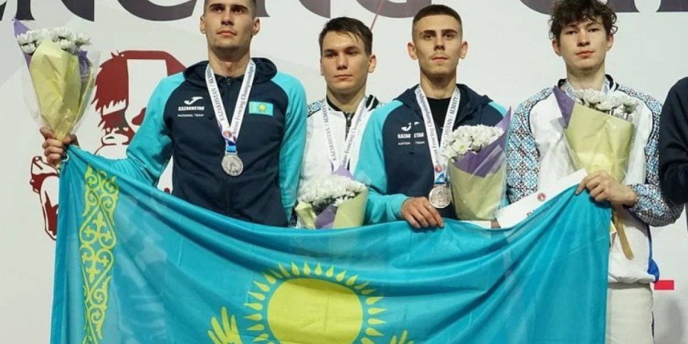 
                    Молодежный чемпионат Азии по фехтованию состоялся в Алматы
                