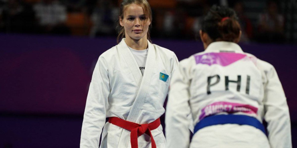 
                    Джиу-джитсу: на Азиатских играх в Ханчжоу казахстанка стала второй
                