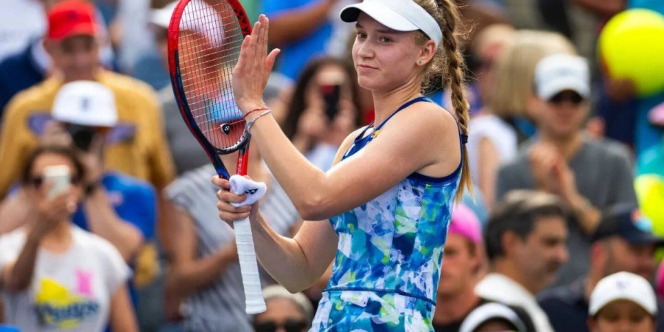 
                    Елена Рыбакина начала US Open с разгромной победы
                