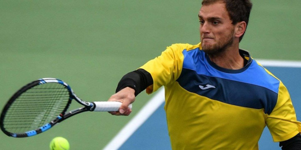 
                    Александр Недовесов пробился в полуфинал турнира ATP 250
                