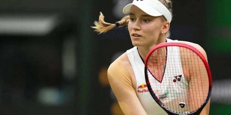 
                    Елена Рыбакина сложила полномочия чемпионки Уимблдона
                