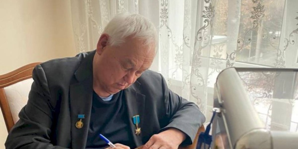 
                    Первый Премьер-министр Сергей Терещенко проголосовал на дому в Алматы
                