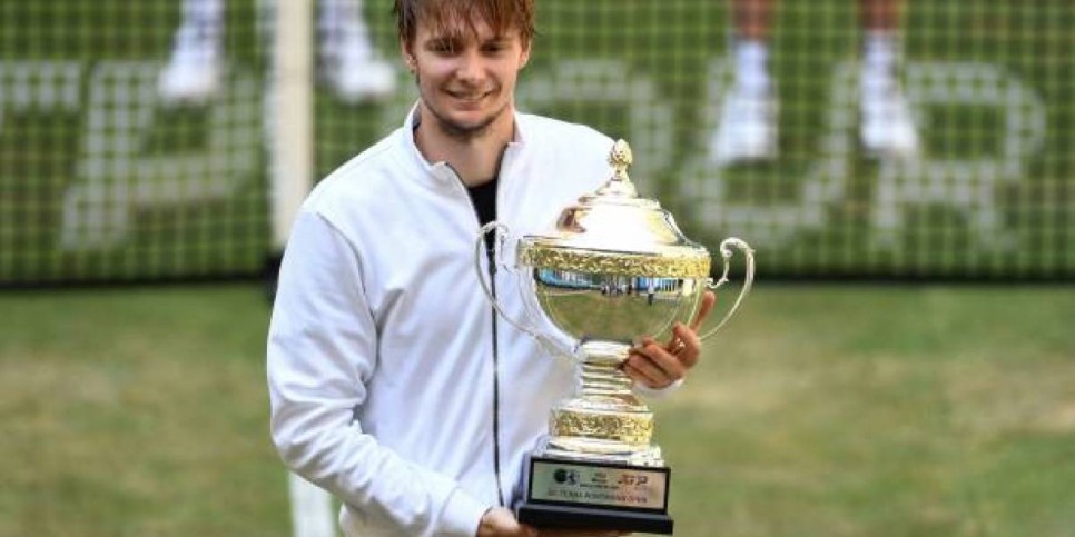 
                    Казахстанский теннисист Александр Бублик выиграл турнир ATP-500
                