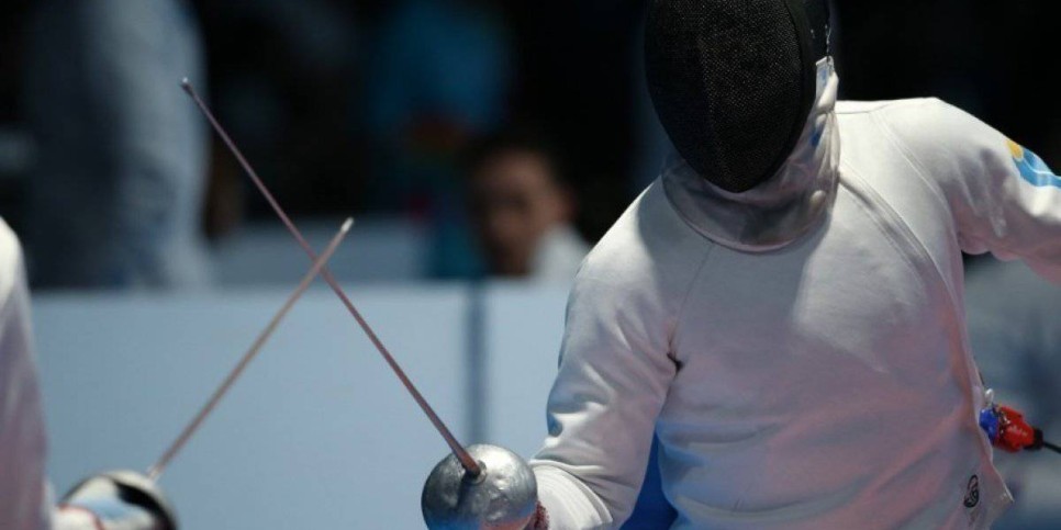 
                    Команда Казахстана по фехтованию завоевала серебро чемпионата Азии
                