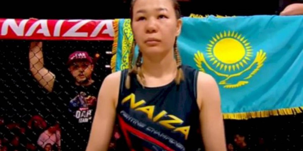 
                    Сора Рахмонова обратилась к президенту UFC после своей яркой победы нокаутом
                