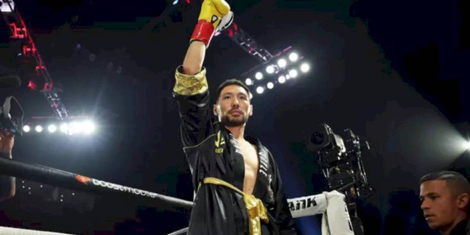 
                    Жанибек Алимханулы во второй раз защитил титул чемпиона мира по версии WBO
                