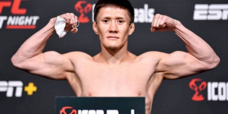 
                    Бойцу UFC Жалгасу Жумагулову нашли нового соперника
                