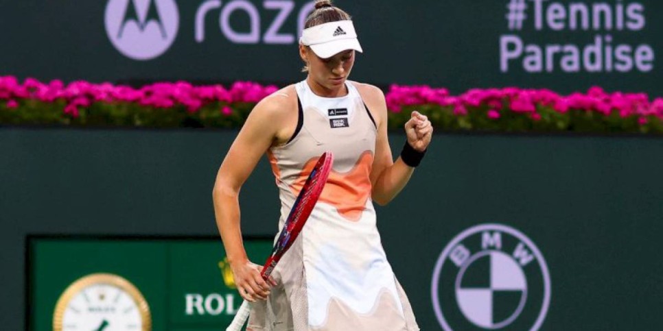 
                    Елена Рыбакина уверенно прошла в четвертьфинал на  турнире в Майами
                