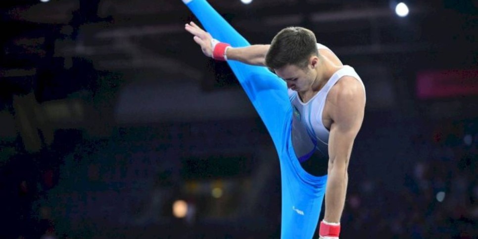 
                    Нариман Курбанов завоевал «золото» этапа Кубка мира по спортивной гимнастике
                
