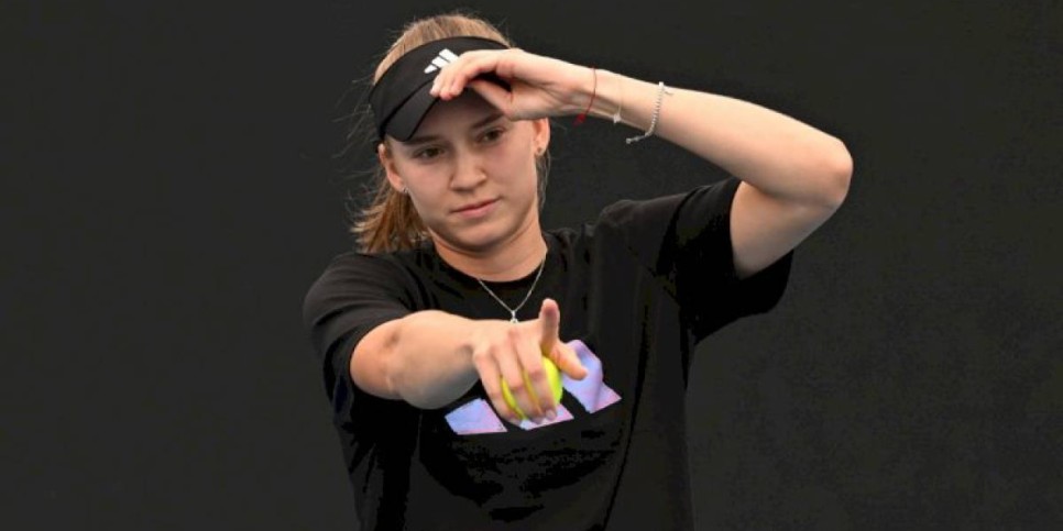 
                    Елена Рыбакина выполнила самую быструю подачу на Australian Оpen
                