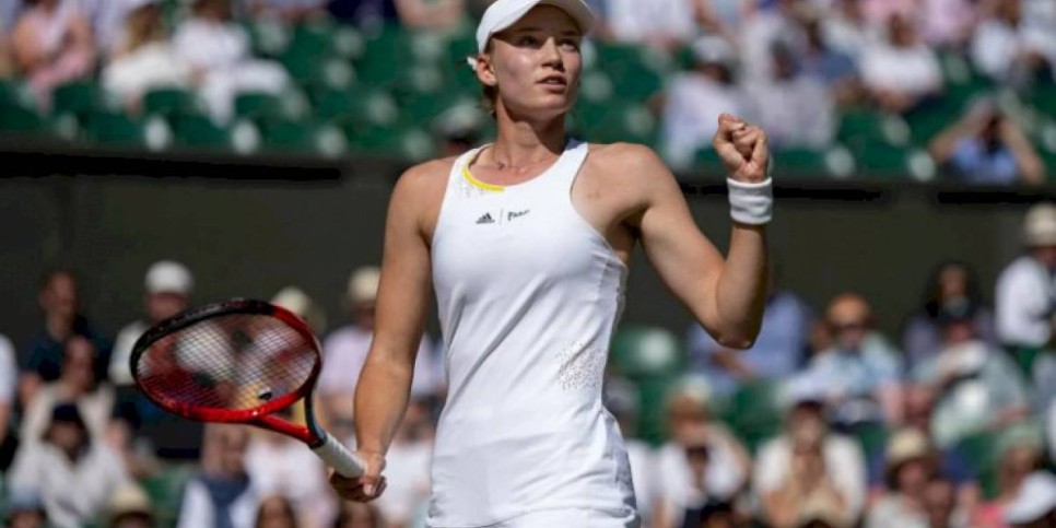 
                    Стала известна соперница Рыбакиной во втором круге Australian Open-2023
                