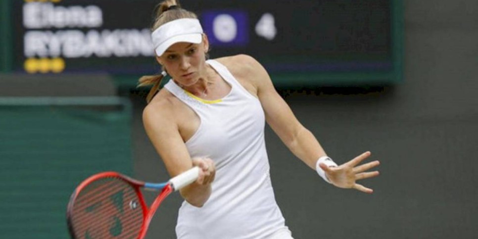 
                    Елена Рыбакина опустилась в рейтинге WTA
                
