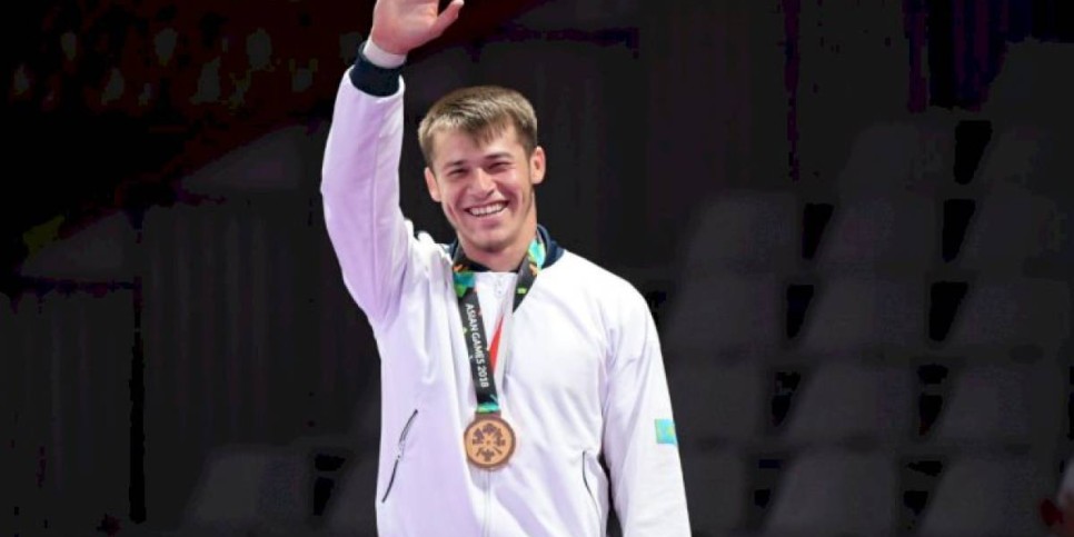 
                    Золото чемпионата мира по джиу-джитсу выиграл казахстанец
                