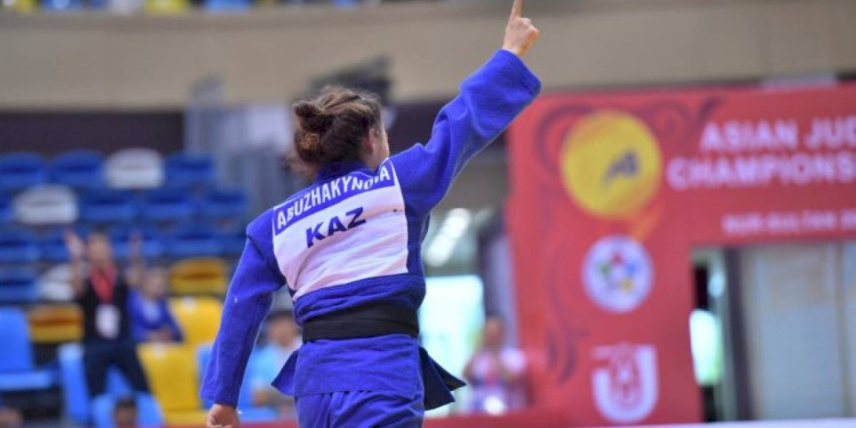 
                    Казахстанская дзюдоистка Абиба Абужакынова выиграла бронзу в турнире Grand Slam
                