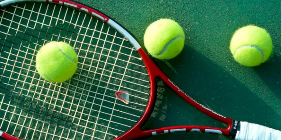 
                    Казахстанские теннисисты вышли в четвертьфиналы турниров WTA и ATP
                