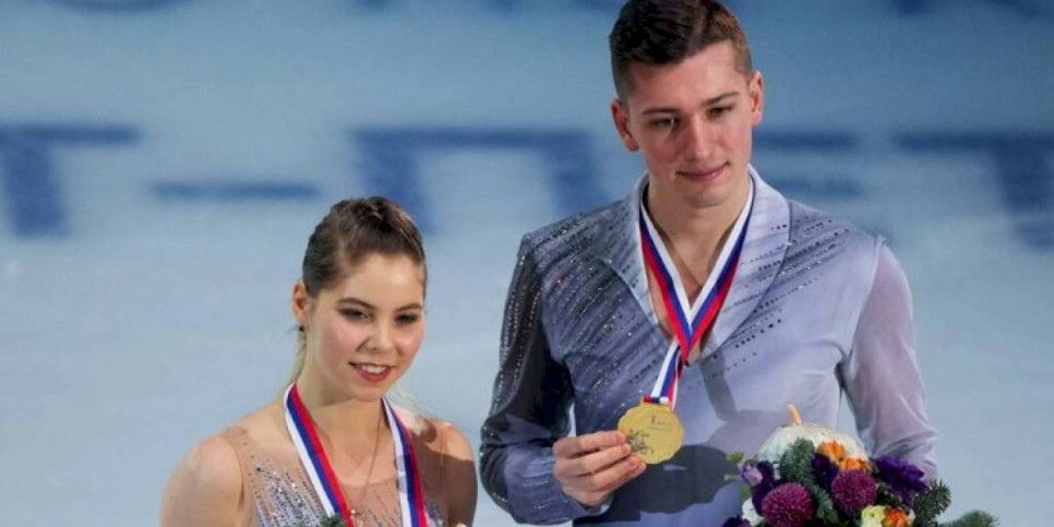 
                    Российские фигуристы заняли весь пьедестал на чемпионате Европы  
                