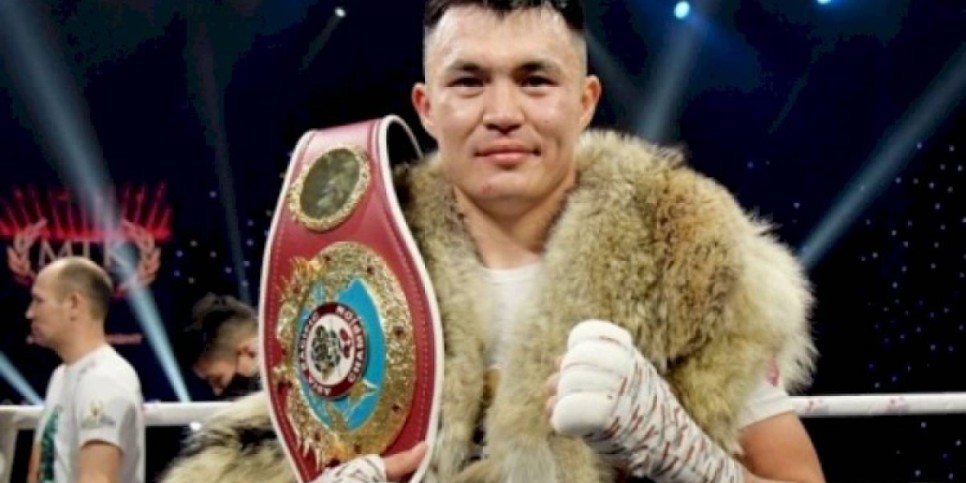 
                    Камшыбек Кункабаев завоевал титул чемпиона WBA
                
