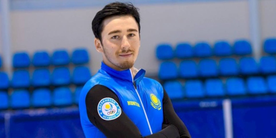 
                    Лучшим спортсменом октября назван Денис Никиша
                